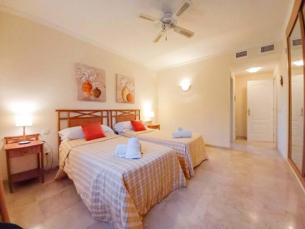 Large 2 Bed Elviria - El Manantial Ground Floor *